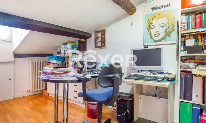 Rexer-Ferrara-Appartamento-in-centro-storico-con-soppalco-Altro