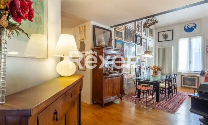 Rexer-Ferrara-Appartamento-in-centro-storico-con-soppalco-Altro