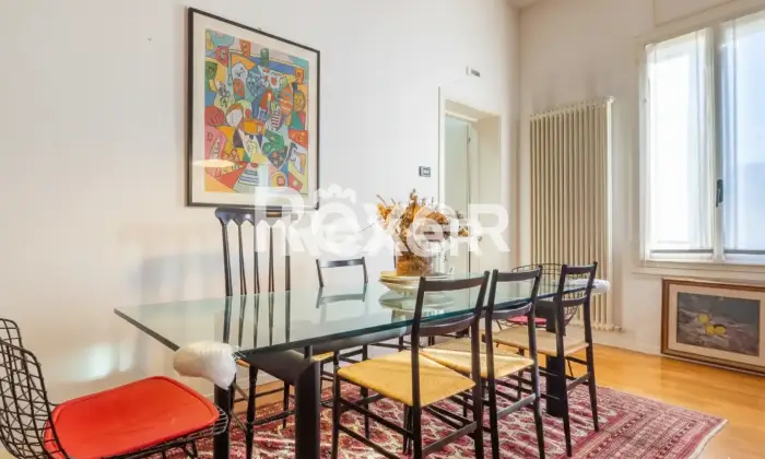 Rexer-Ferrara-Appartamento-in-centro-storico-con-soppalco-Altro