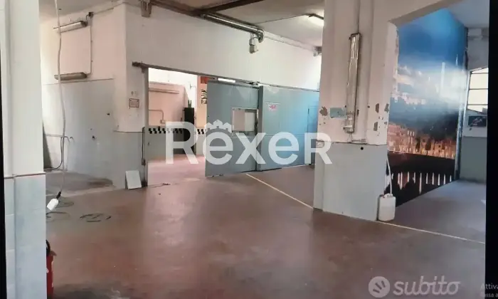 Rexer-Napoli-Si-affitta-Posto-Auto-in-Garage-Napoli-Altro
