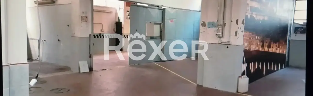 Rexer-Napoli-Si-affitta-Posto-Auto-in-Garage-Napoli-Altro