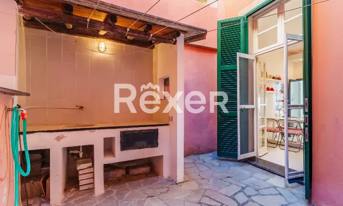 Rexer-Camogli-Appartamento-prima-fila-con-ingresso-inpendente-e-box-auto-Altro