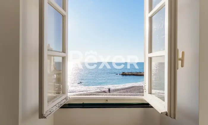 Rexer-Camogli-Appartamento-prima-fila-con-ingresso-indipendente-e-box-auto-Altro