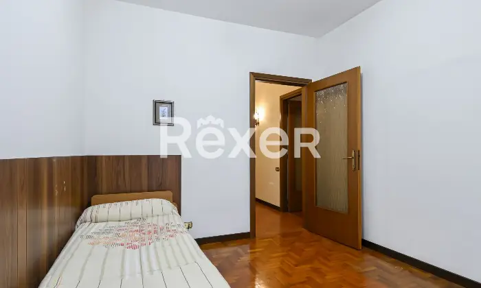 Rexer-Morengo-Appartamento-in-villa-con-box-auto-e-ampia-taverna-Altro