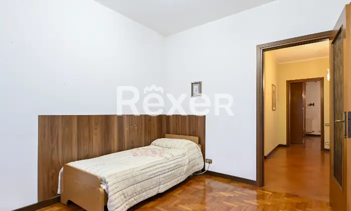 Rexer-Morengo-Appartamento-in-villa-con-box-auto-e-ampia-taverna-Altro