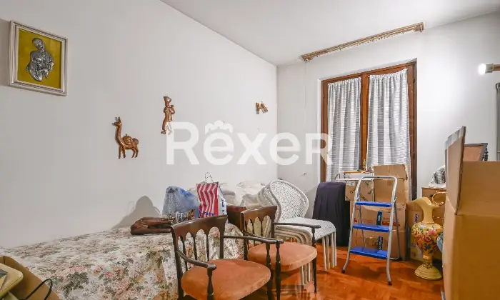 Rexer-Morengo-Appartamento-in-villa-con-box-auto-e-ampia-taverna-Altro