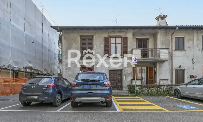 Rexer-Morengo-Appartamento-in-villa-con-box-auto-e-ampia-taverna-Altro