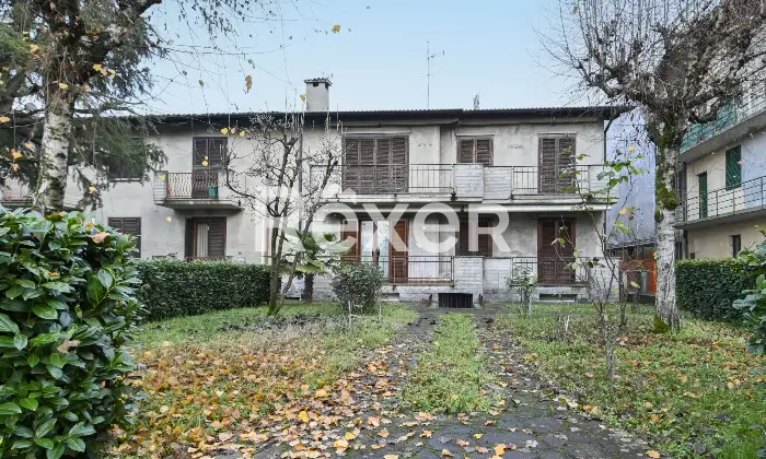 Rexer-Morengo-Appartamento-in-villa-con-box-auto-e-ampia-taverna-Altro