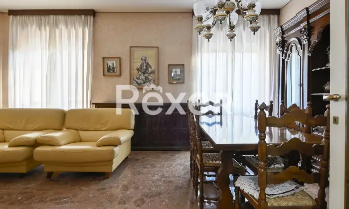 Rexer-Bergamo-Appartamento-quadrilocale-con-box-e-cantina-Altro