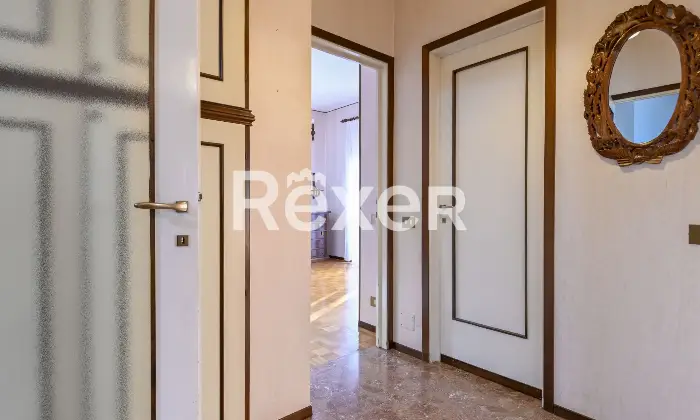 Rexer-Bergamo-Appartamento-quadrilocale-con-box-e-cantina-Altro