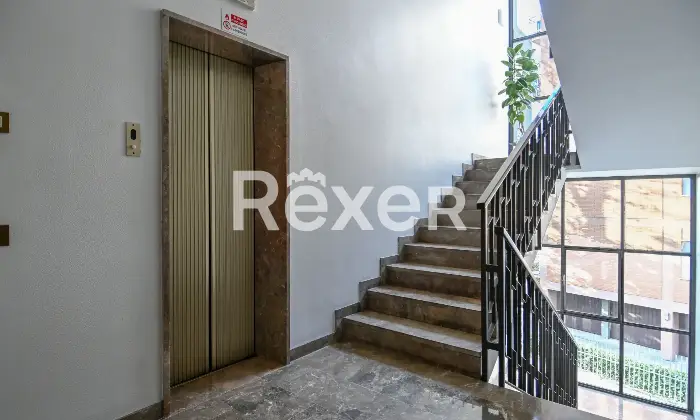 Rexer-Bergamo-Appartamento-quadrilocale-con-box-e-cantina-Altro