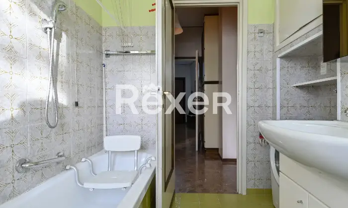 Rexer-Bergamo-Appartamento-quadrilocale-con-box-e-cantina-Altro