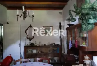 Rexer-Crocefieschi-Appartamento-in-vendita-al-secondo-piano-di-una-palazzina-depoca-Altro