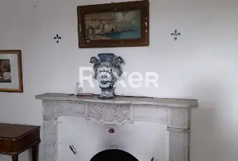 Rexer-Crocefieschi-Appartamento-in-vendita-al-secondo-piano-di-una-palazzina-depoca-Altro