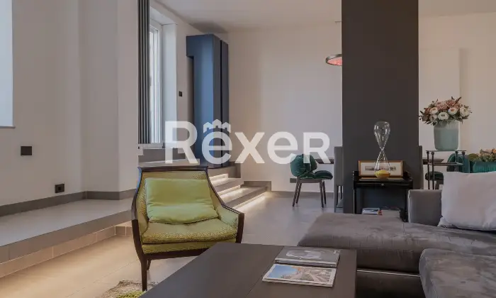 Rexer-Roma-Attico-esclusivo-in-Palazzo-Balestra-Piazza-Santi-Apostoli-Altro