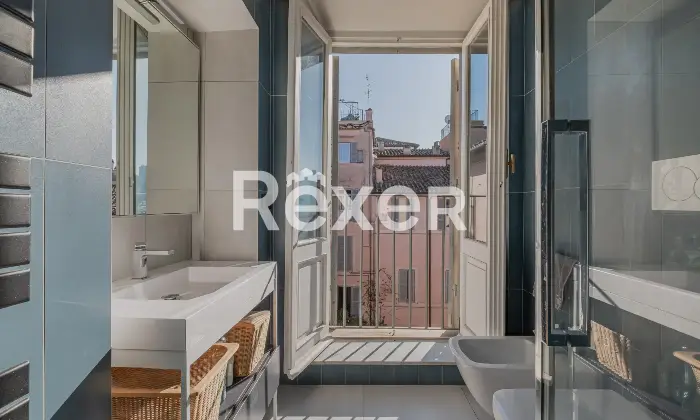 Rexer-Roma-Attico-esclusivo-in-Palazzo-Balestra-Piazza-Santi-Apostoli-Altro