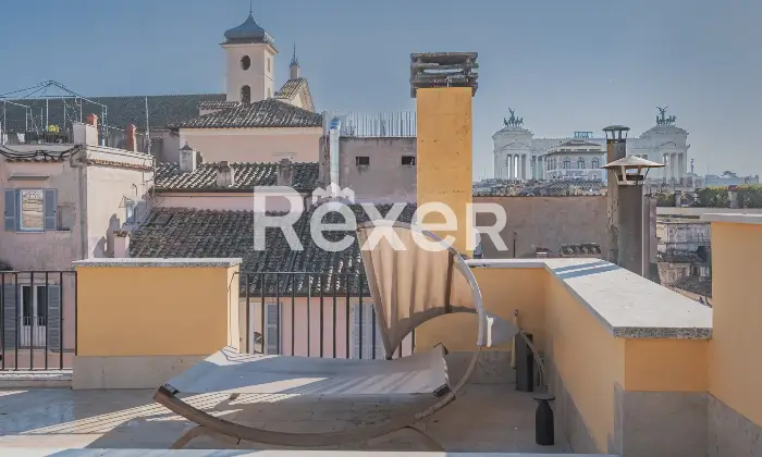 Rexer-Roma-Attico-esclusivo-in-Palazzo-Balestra-Piazza-Santi-Apostoli-Altro