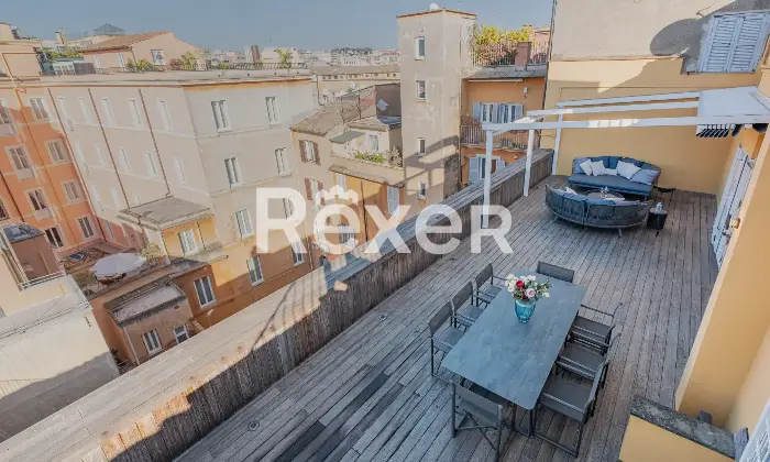 Rexer-Roma-Attico-esclusivo-in-Palazzo-Balestra-Piazza-Santi-Apostoli-Altro