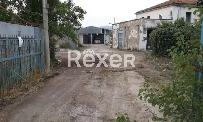 Rexer-Cappelle-sul-Tavo-CasaleCascina-in-Vendita-Via-Michelangelo-Cappelle-sul-Tavo-PE-Altro