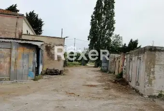 Rexer-Cappelle-sul-Tavo-CasaleCascina-in-Vendita-Via-Michelangelo-Cappelle-sul-Tavo-PE-Altro