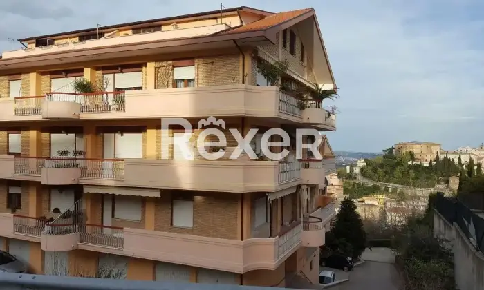 Rexer-Loreto-Aprutino-Quadrilocale-in-vendita-in-Via-I-Maggio-Loreto-Aprutino-Altro