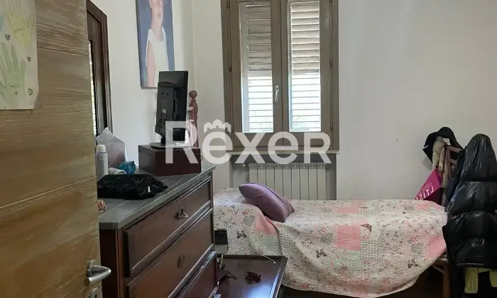 Rexer-Uggiano-la-Chiesa-VILLA-CON-SUOLO-EDIFICATORIO-MQ-REALIZZABILI-SU-DUE-LIVELLI-Camera-da-letto