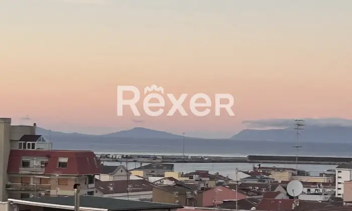 Rexer-Porto-Torres-Attico-esclusivo-con-vista-mare-Terrazzo