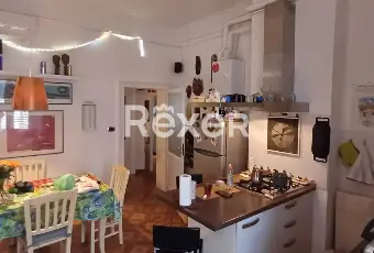 Rexer-Ancona-Ampio-bilocale-in-vendita-Cucina