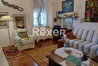 Rexer-Ancona-Ampio-bilocale-in-vendita-Salone