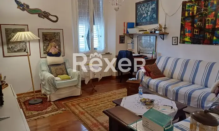 Rexer-Ancona-Ampio-bilocale-in-vendita-Salone