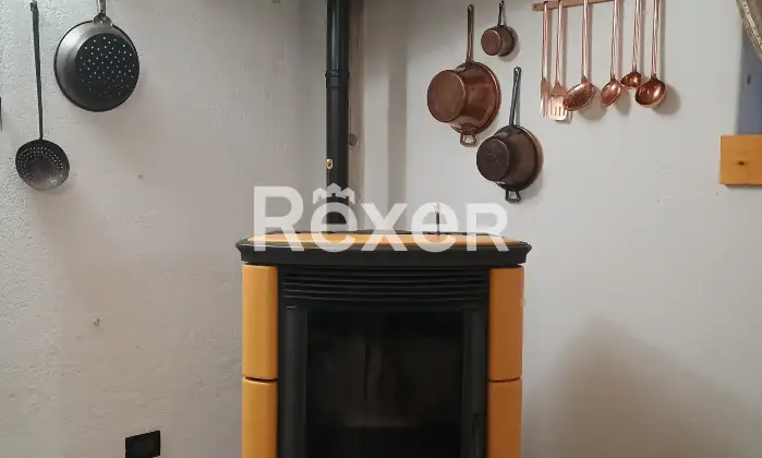 Rexer-Albavilla-Trilocale-con-bellissimo-ed-ampio-giardino-Altro