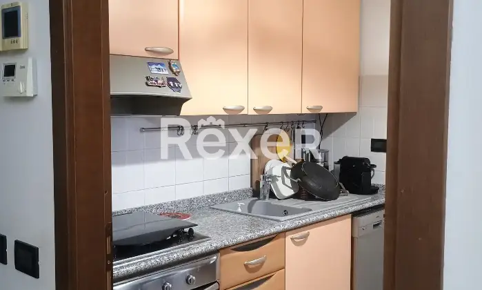 Rexer-Albavilla-Trilocale-con-bellissimo-ed-ampio-giardino-Altro