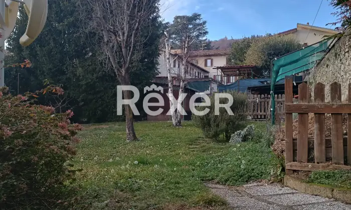 Rexer-Albavilla-Trilocale-con-bellissimo-ed-ampio-giardino-Altro