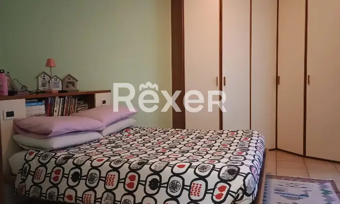 Rexer-Albavilla-Trilocale-con-bellissimo-ed-ampio-giardino-Altro