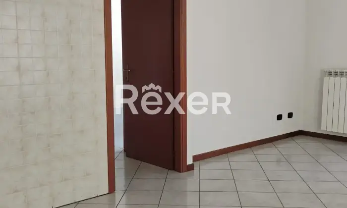 Rexer-Seveso-Monolocale-con-cantina-e-posto-auto-Soggiorno