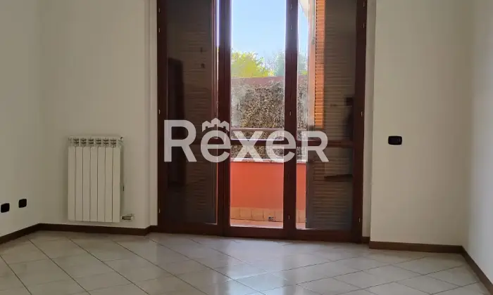 Rexer-Seveso-Monolocale-con-cantina-e-posto-auto-Soggiorno