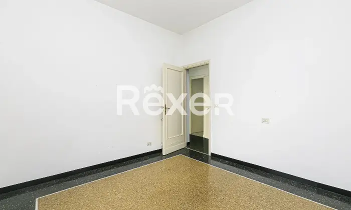 Rexer-Genova-Appartamento-arioso-e-ben-distribuito-Altro