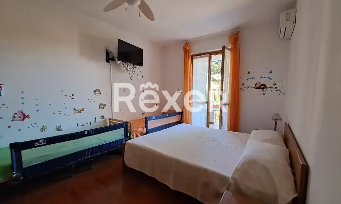 Rexer-toirano-Ampio-bilocale-con-balconata-e-garage-Altro