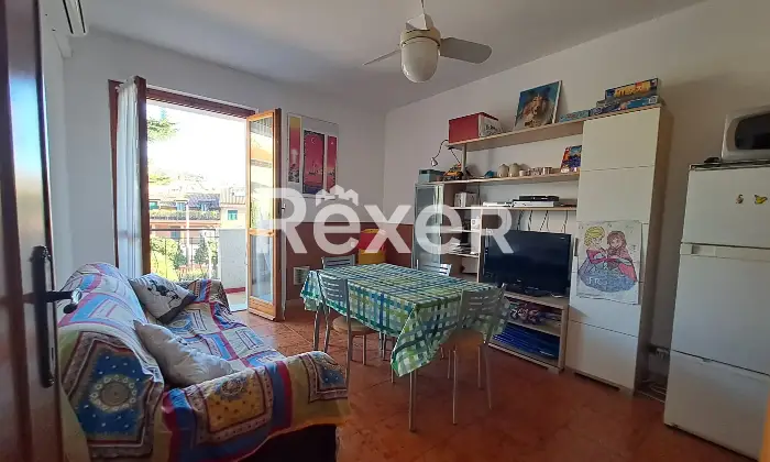 Rexer-toirano-Ampio-bilocale-con-balconata-e-garage-Altro