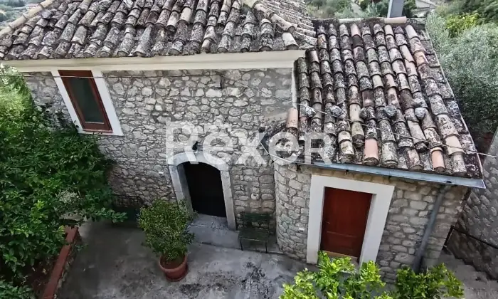 Rexer-Vitulano-Appartamento-su-pi-livelli-e-fabbricati-a-FOGLIANISE-BN-Altro