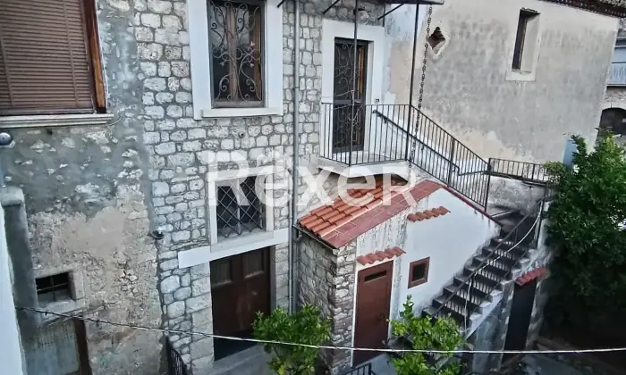 Rexer-Vitulano-Appartamento-su-pi-livelli-e-fabbricati-a-FOGLIANISE-BN-Altro