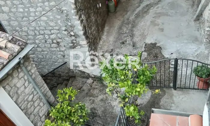 Rexer-Vitulano-Appartamento-su-pi-livelli-e-fabbricati-a-FOGLIANISE-BN-Altro