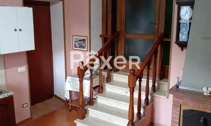 Rexer-Vitulano-Appartamento-su-pi-livelli-e-fabbricati-a-FOGLIANISE-BN-Altro