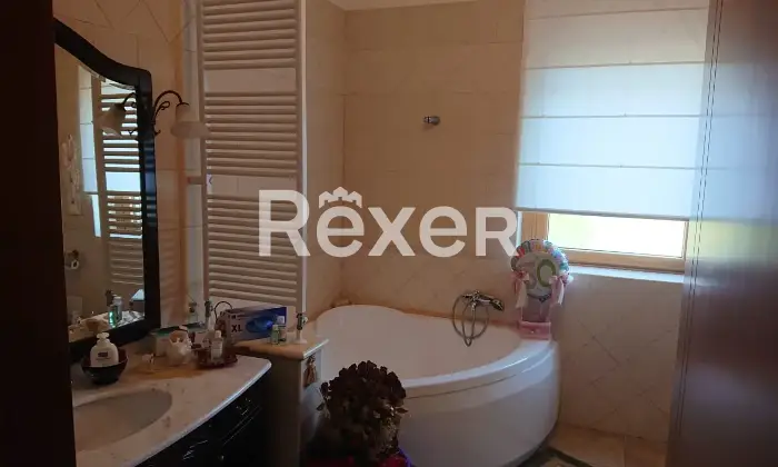 Rexer-Torremaggiore-Ampia-villa-indipendente-Altro