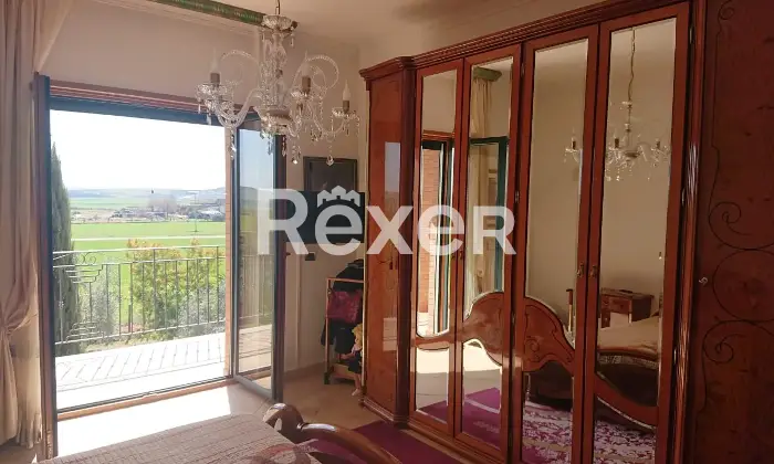 Rexer-Torremaggiore-Ampia-villa-indipendente-Altro