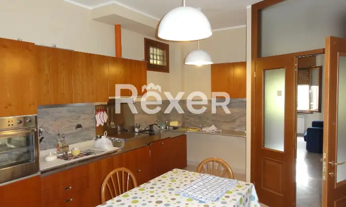 Rexer-Cremona-Appartamento-in-Vendita-da-Privato-Corso-XX-settembre-Cucina