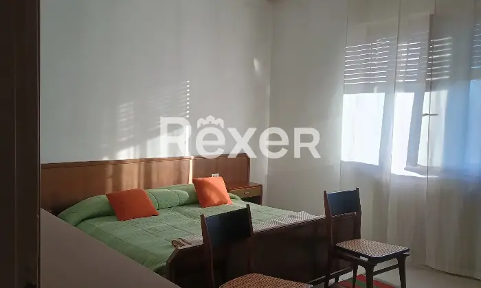 Rexer-Bregnano-Appartamento-trilocale-con-box-auto-doppio-e-magazzino-Altro