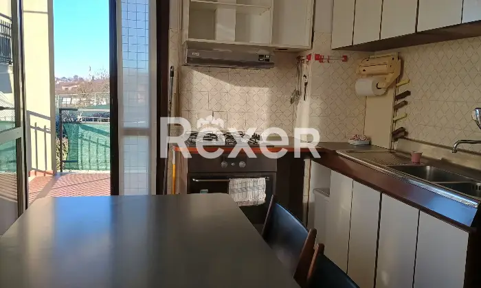 Rexer-Bregnano-Appartamento-trilocale-con-box-auto-doppio-e-magazzino-Altro