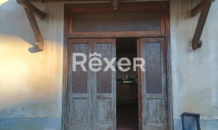 Rexer-Bregnano-Appartamento-trilocale-con-box-auto-doppio-e-magazzino-Altro