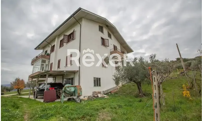 Rexer-Alanno-Villetta-bifamiliare-in-vendita-Altro